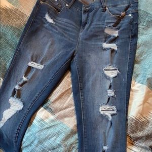 NWT torrid distress jeans